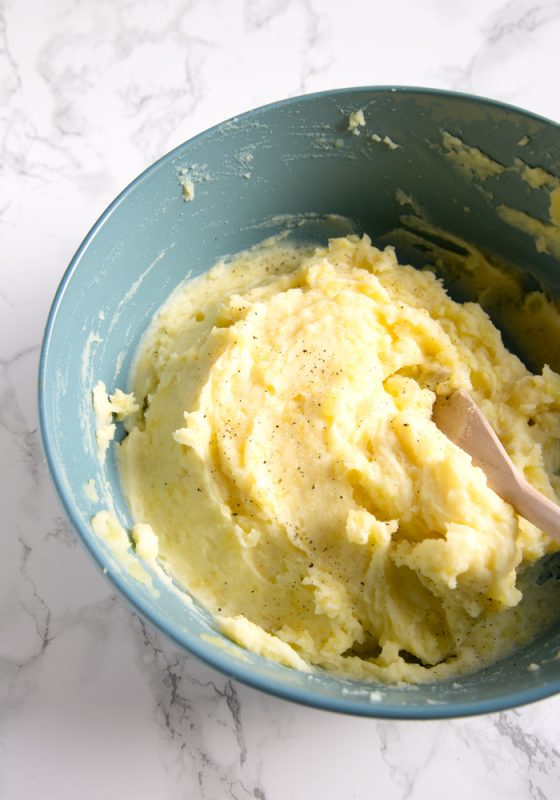 Italian Mashed Potatoes (3-ingredients) - The Petite Cook™