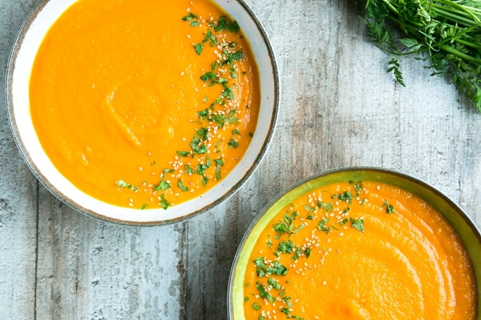 Vegan Carrot Ginger Soup - The Petite Cook™