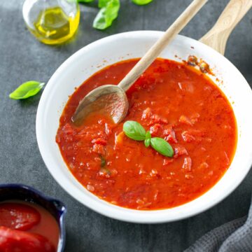 Authentic Italian Tomato Sauce - The Petite Cook™