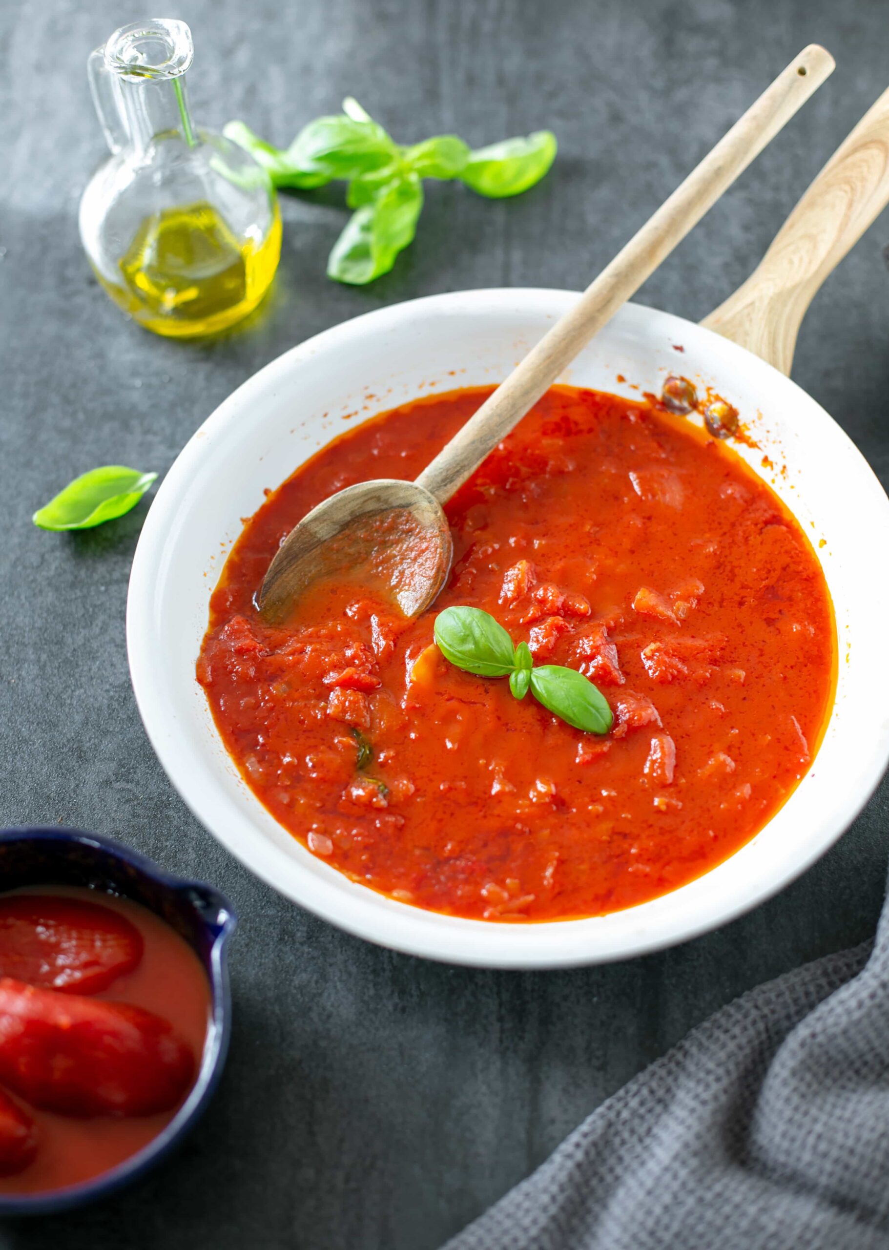 Authentic Italian Tomato Sauce - The Petite Cook™