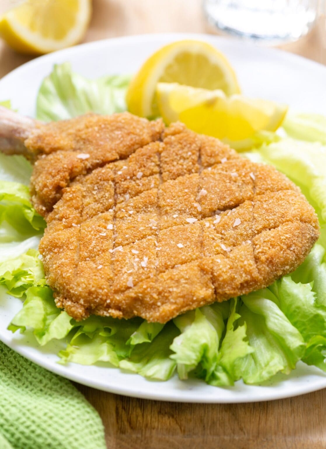 Veal Milanese (Cotoletta alla Milanese) - The Petite Cook™