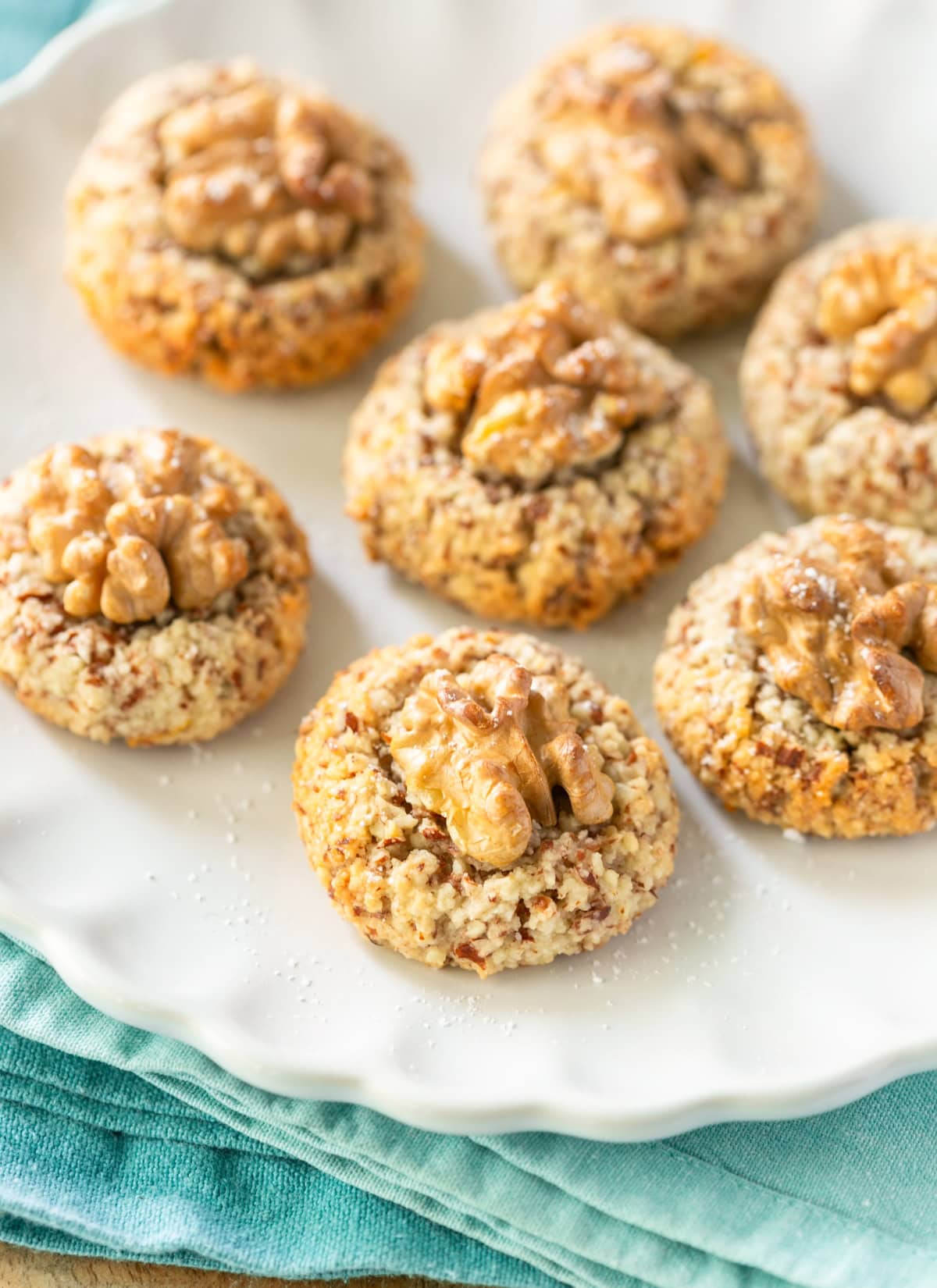 gluten-free walnut cookies.